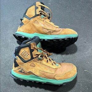 Altra Lone Peak Hiking boots